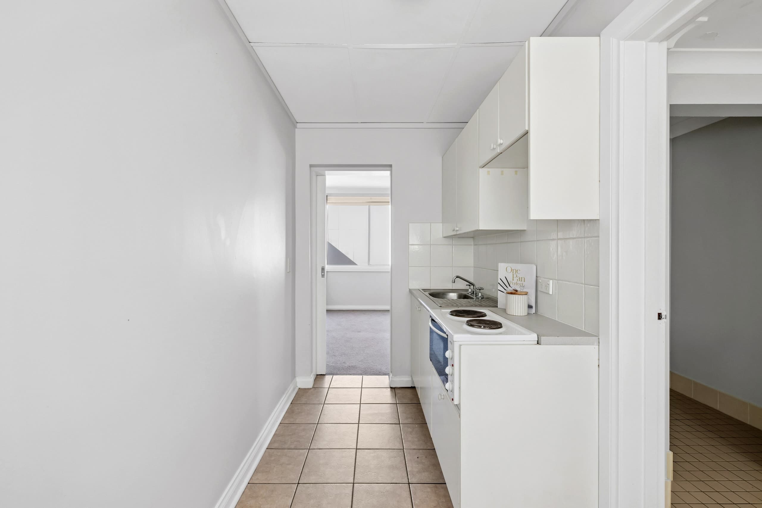 105/19 Forbes Street (Enter via Plunkett Street), Woolloomooloo - Thumbnail 6