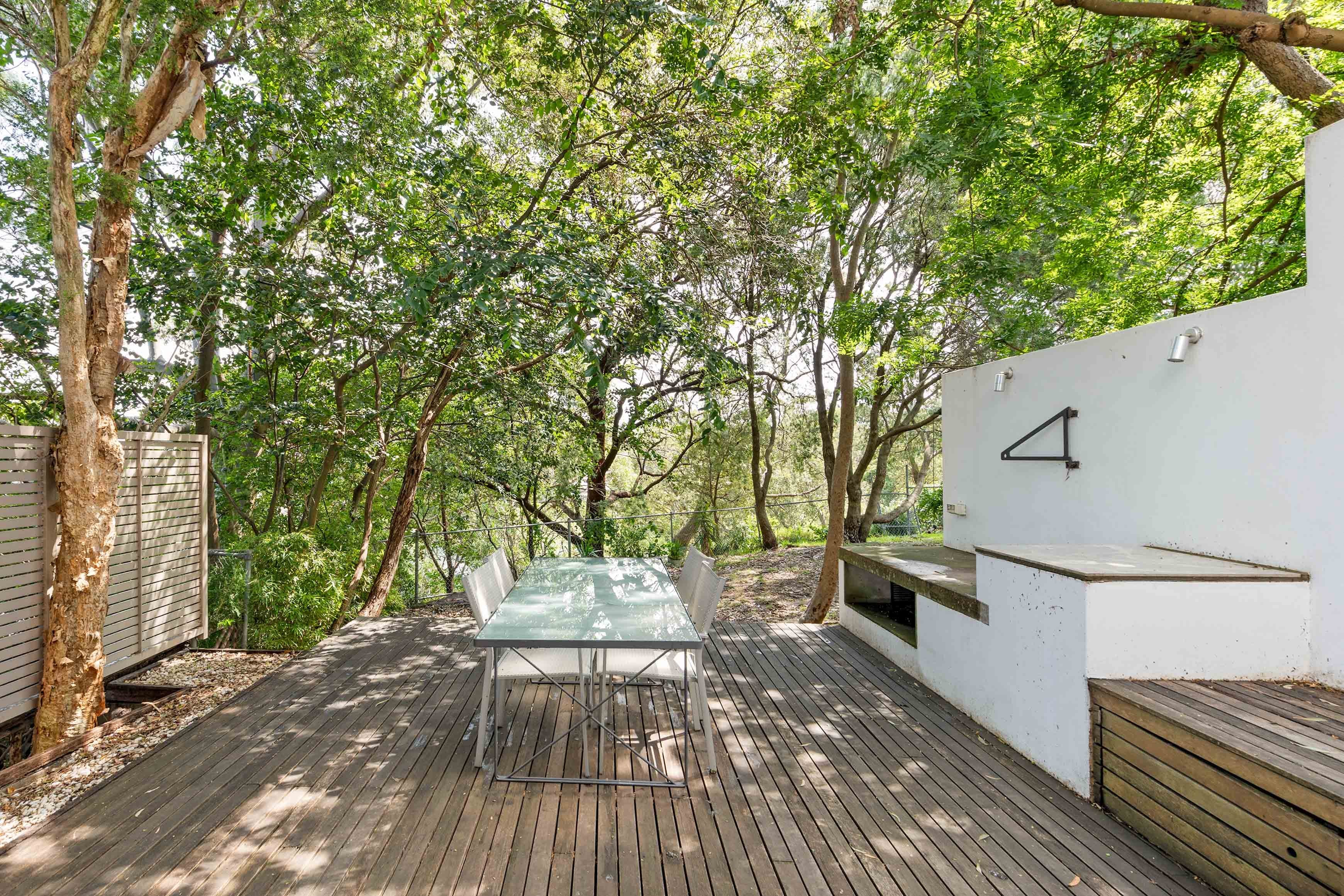 17 Datchett Street, Balmain East - Thumbnail 6