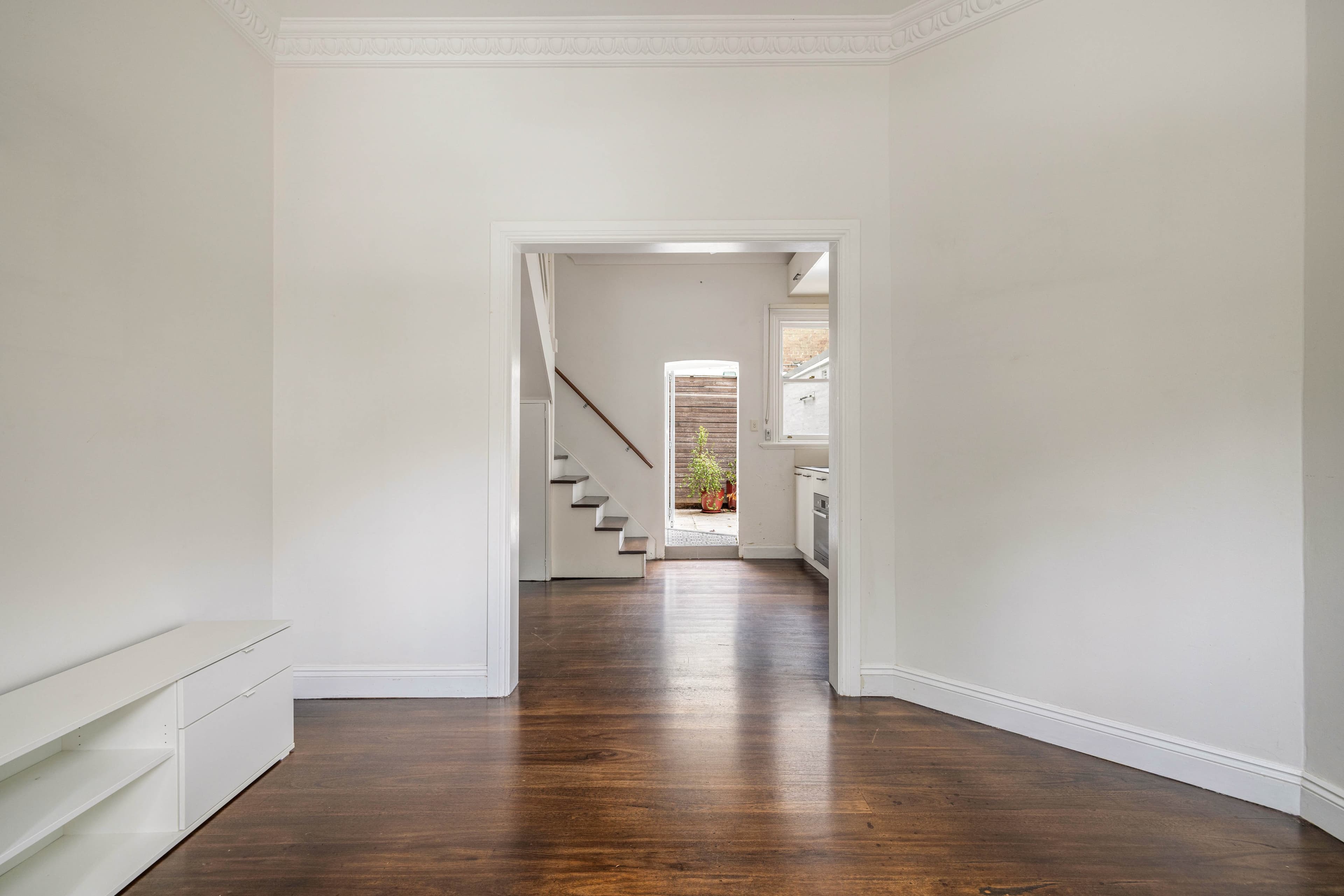 82 Nicholson Street, Woolloomooloo - Thumbnail 2