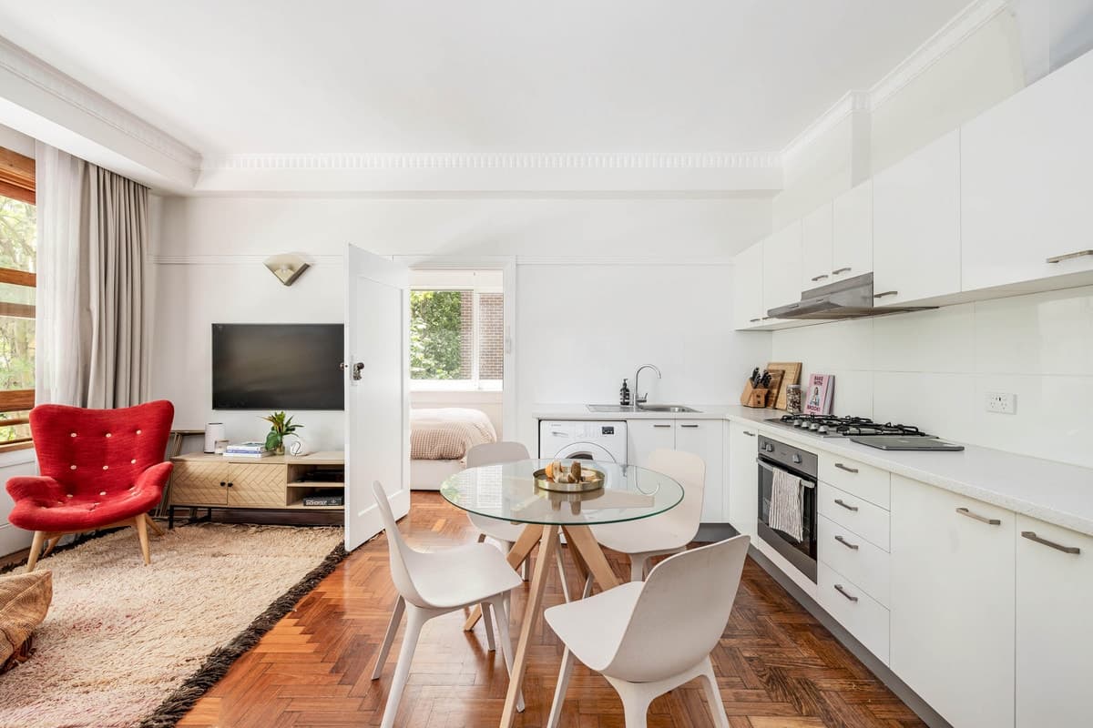 8/20-22 Springfield Avenue, Potts Point - Image 1