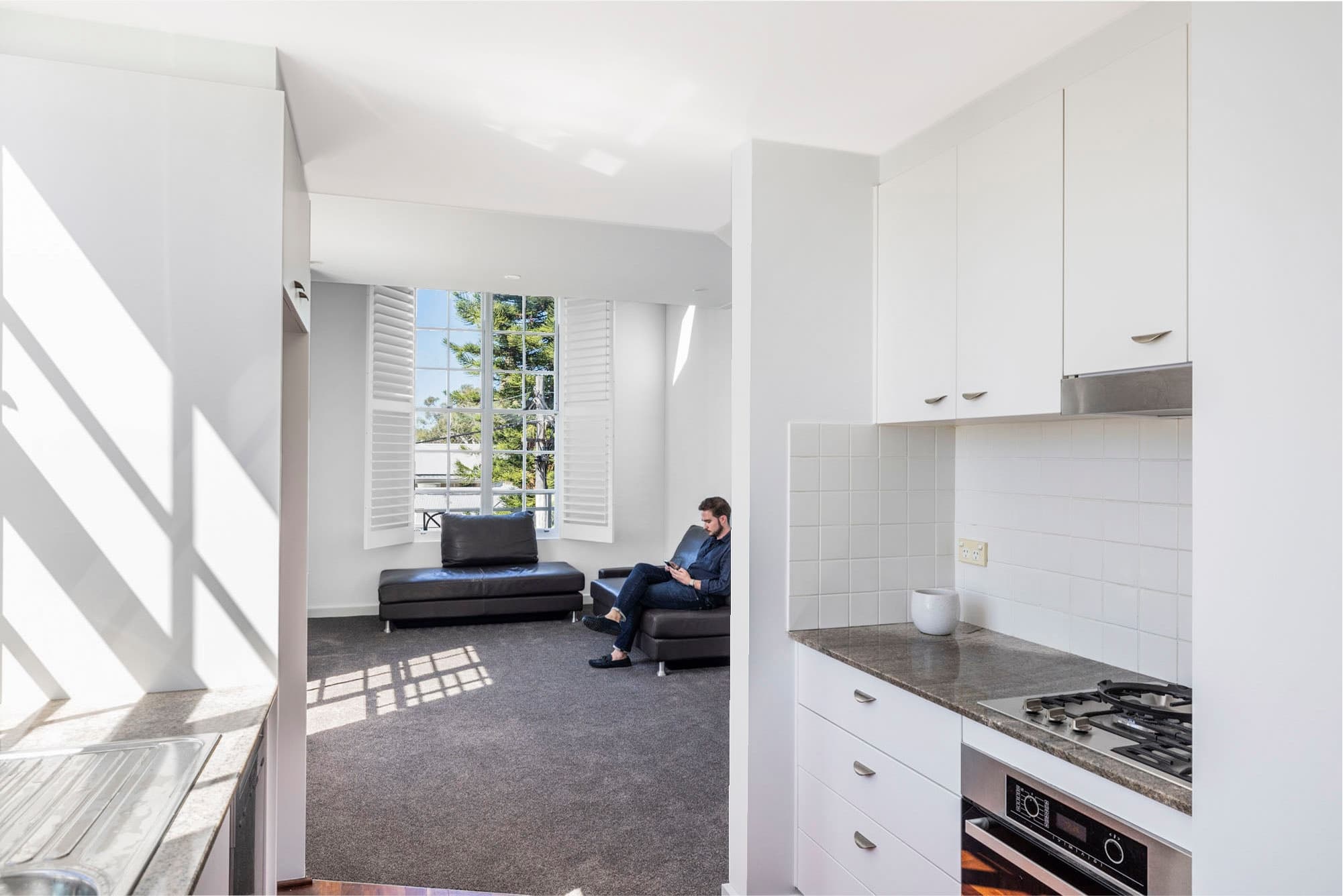 Loft 12 6 Thames Street, Balmain - Thumbnail 2