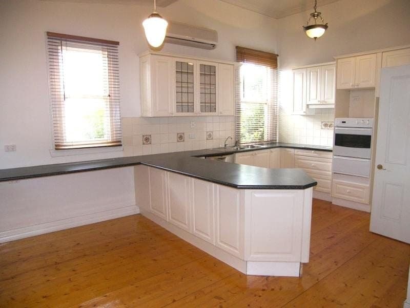 54 Raglan Street WHITE HILLS VIC, White Hills - Image 1