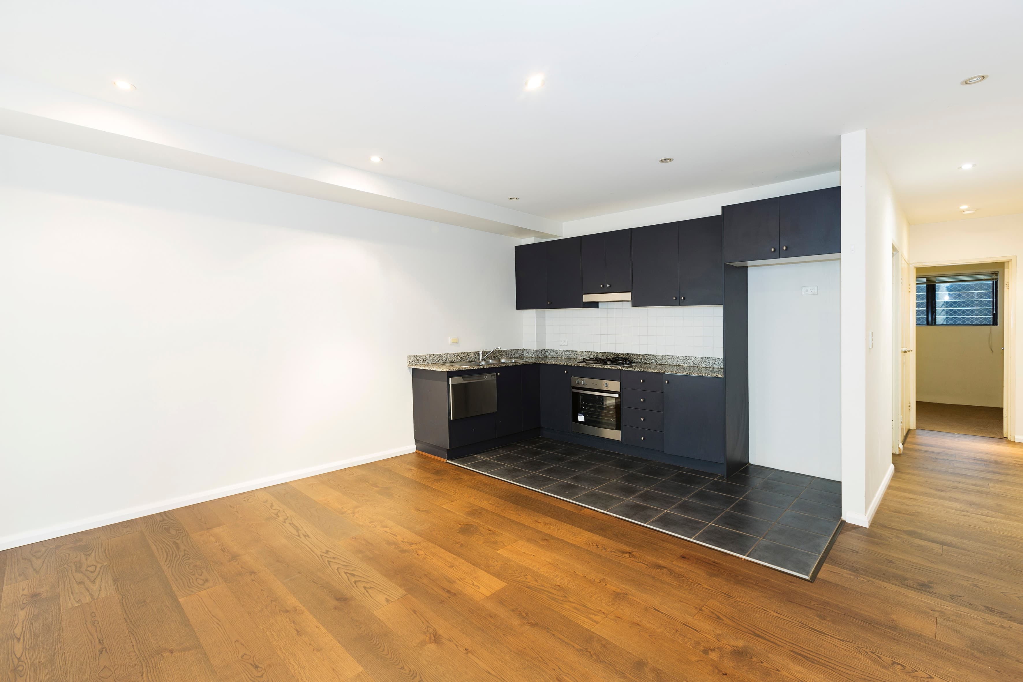 3/424 Elizabeth Street, Surry Hills - Thumbnail 2