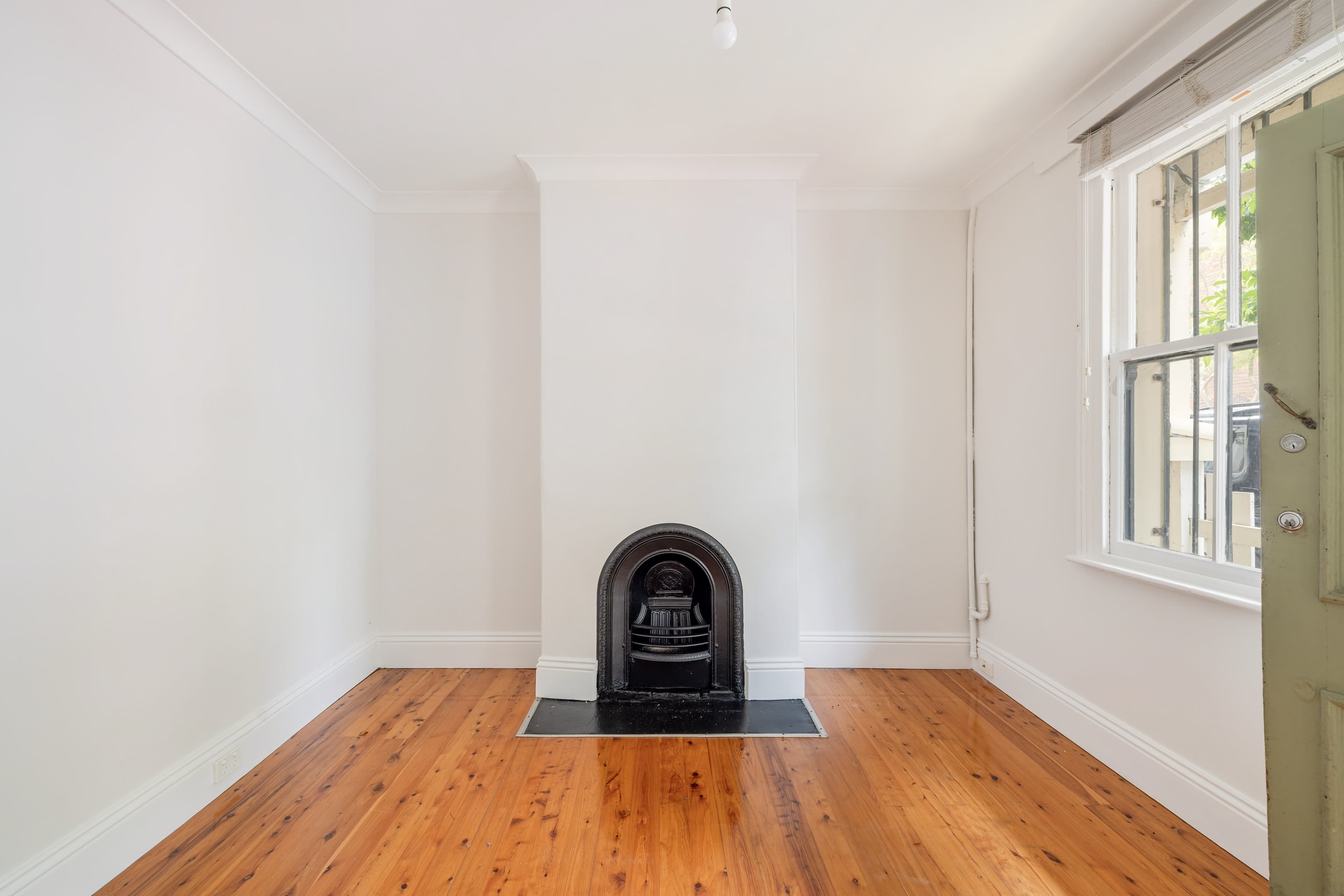 53 Reiby Street, Newtown - Thumbnail 2