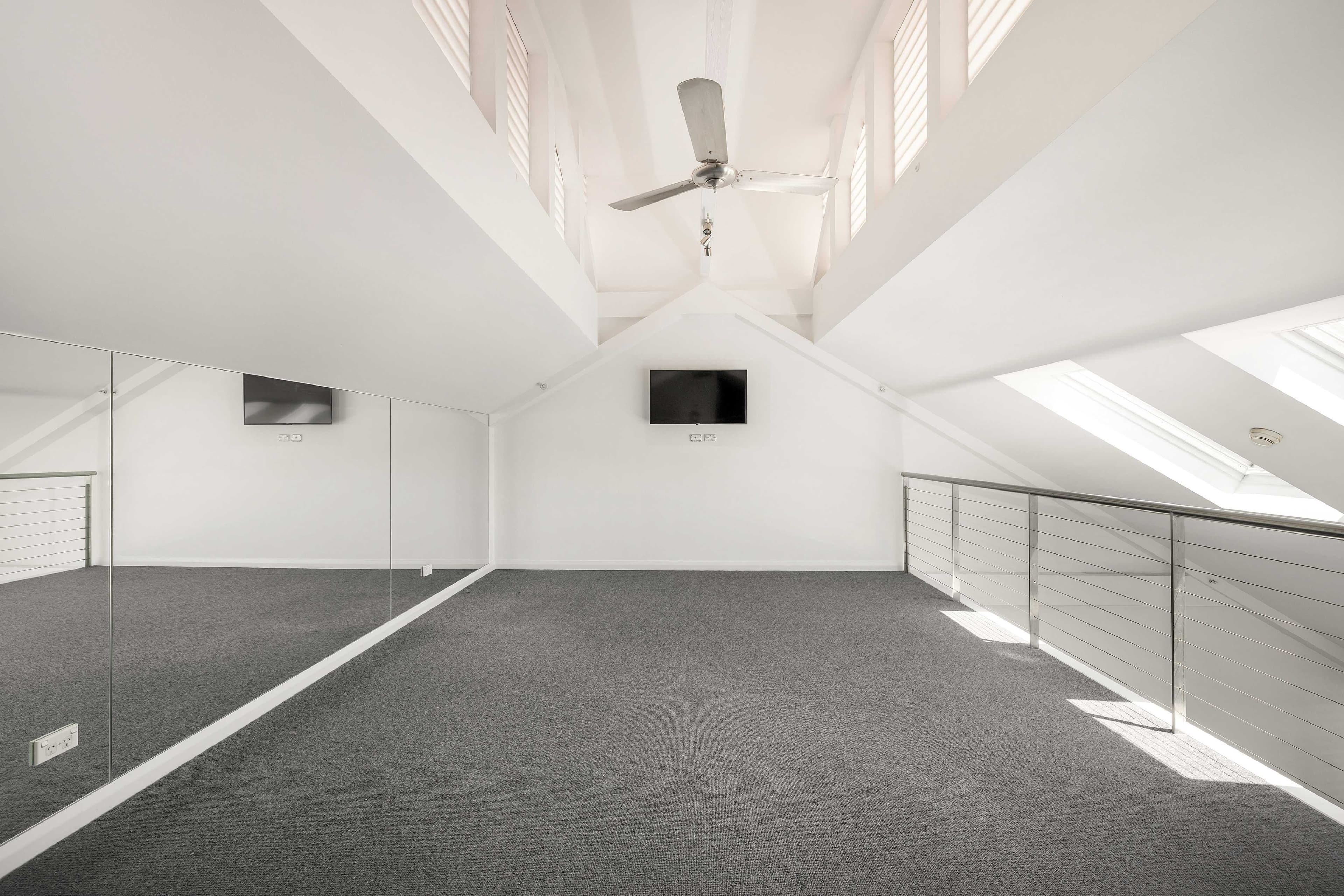 520/6 Cowper Wharf Road, Woolloomooloo - Thumbnail 8