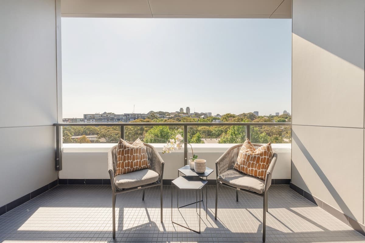 509/850 Bourke Street, Waterloo - Thumbnail 3