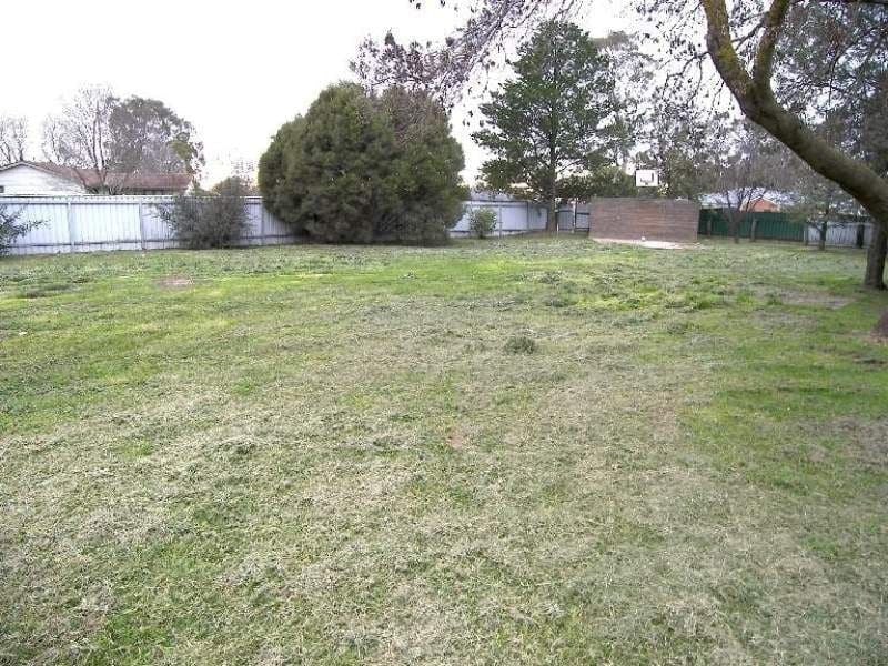 2/ Cooba Drive Epsom VIC, Epsom - Image 1