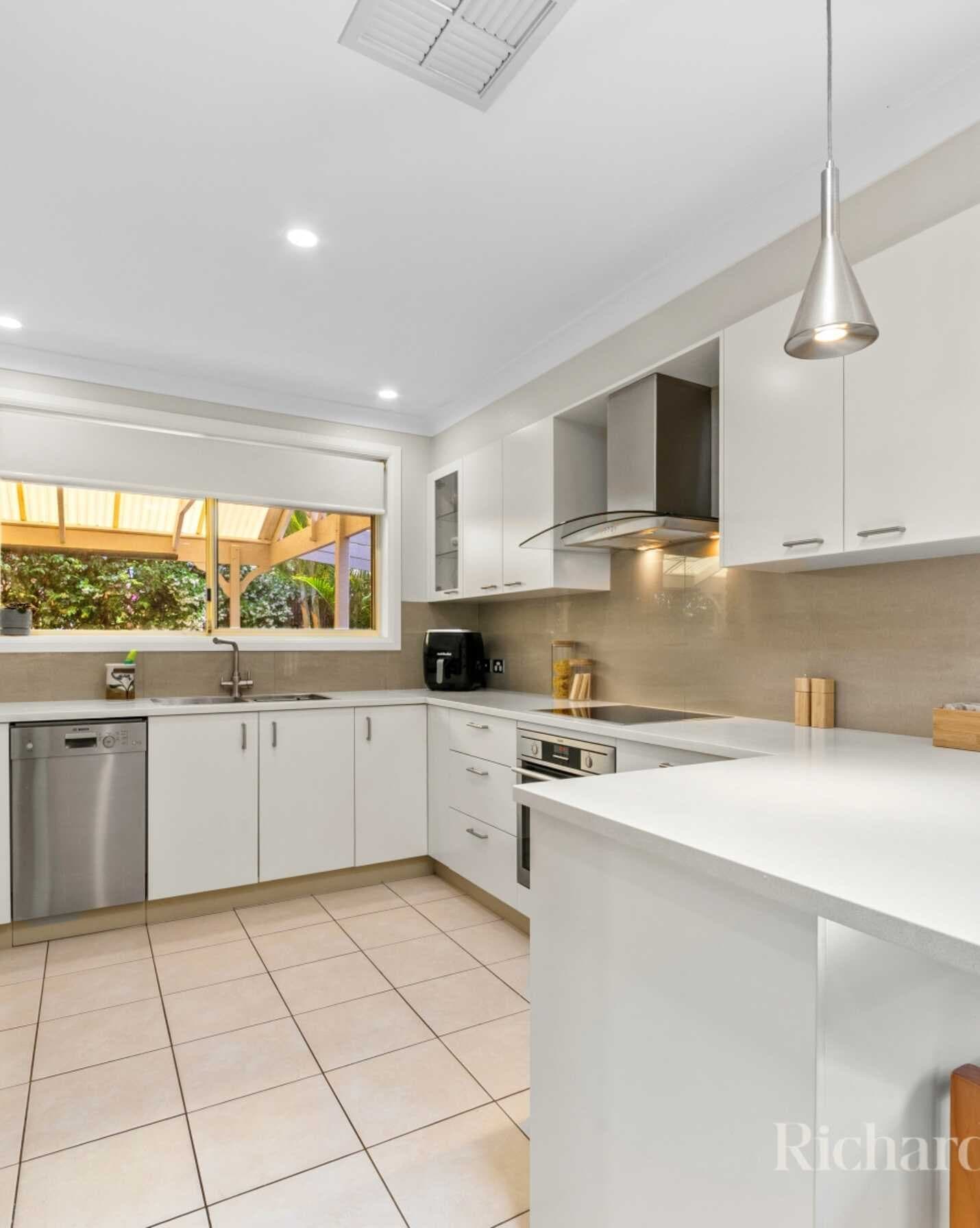 8 Telopea Street Booker Bay, Bay - Thumbnail 7