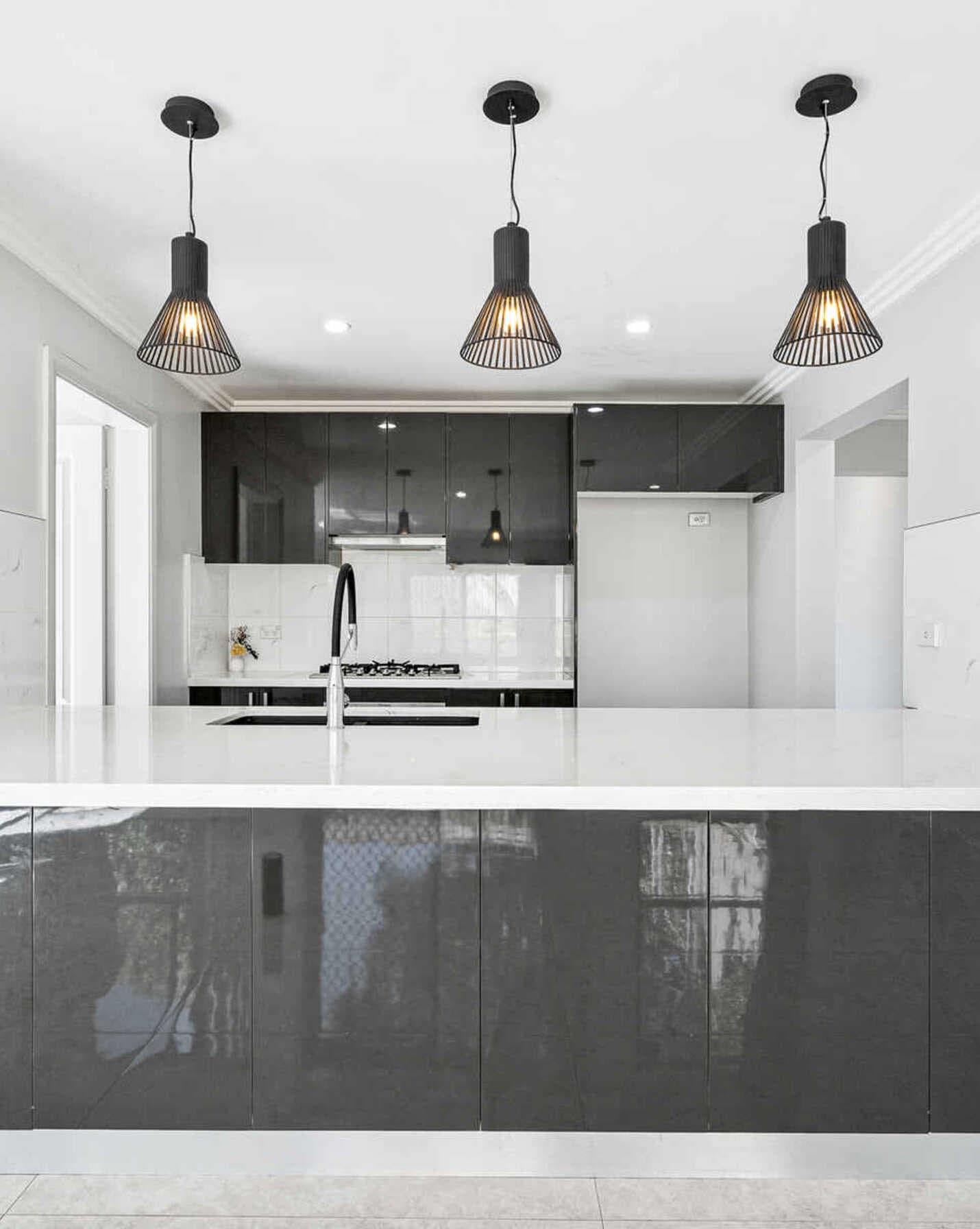 1/111 Melbourne Street Oxley Park, Park - Thumbnail 3