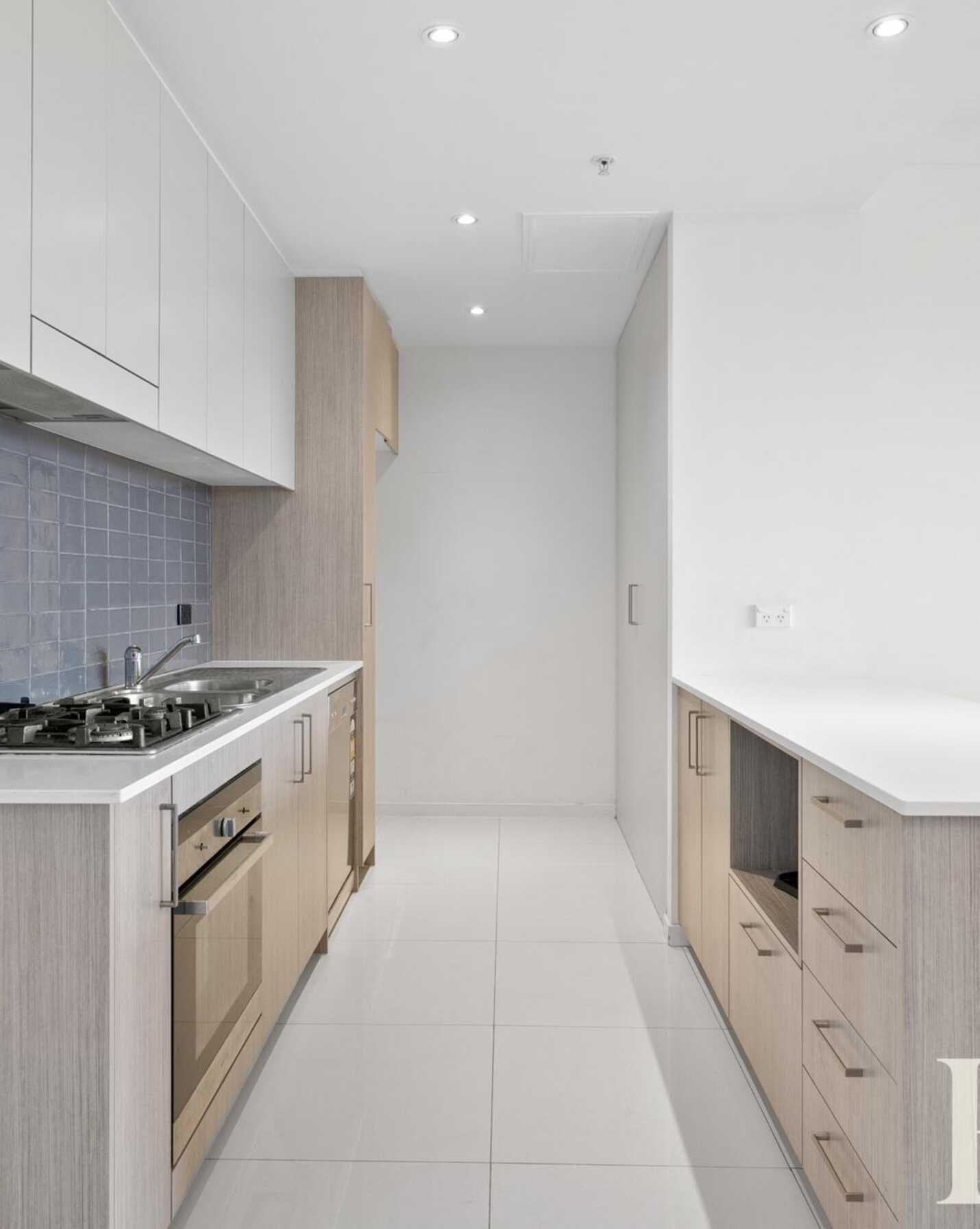 1902/420 Macquarie Street Liverpool, Liverpool - Thumbnail 2