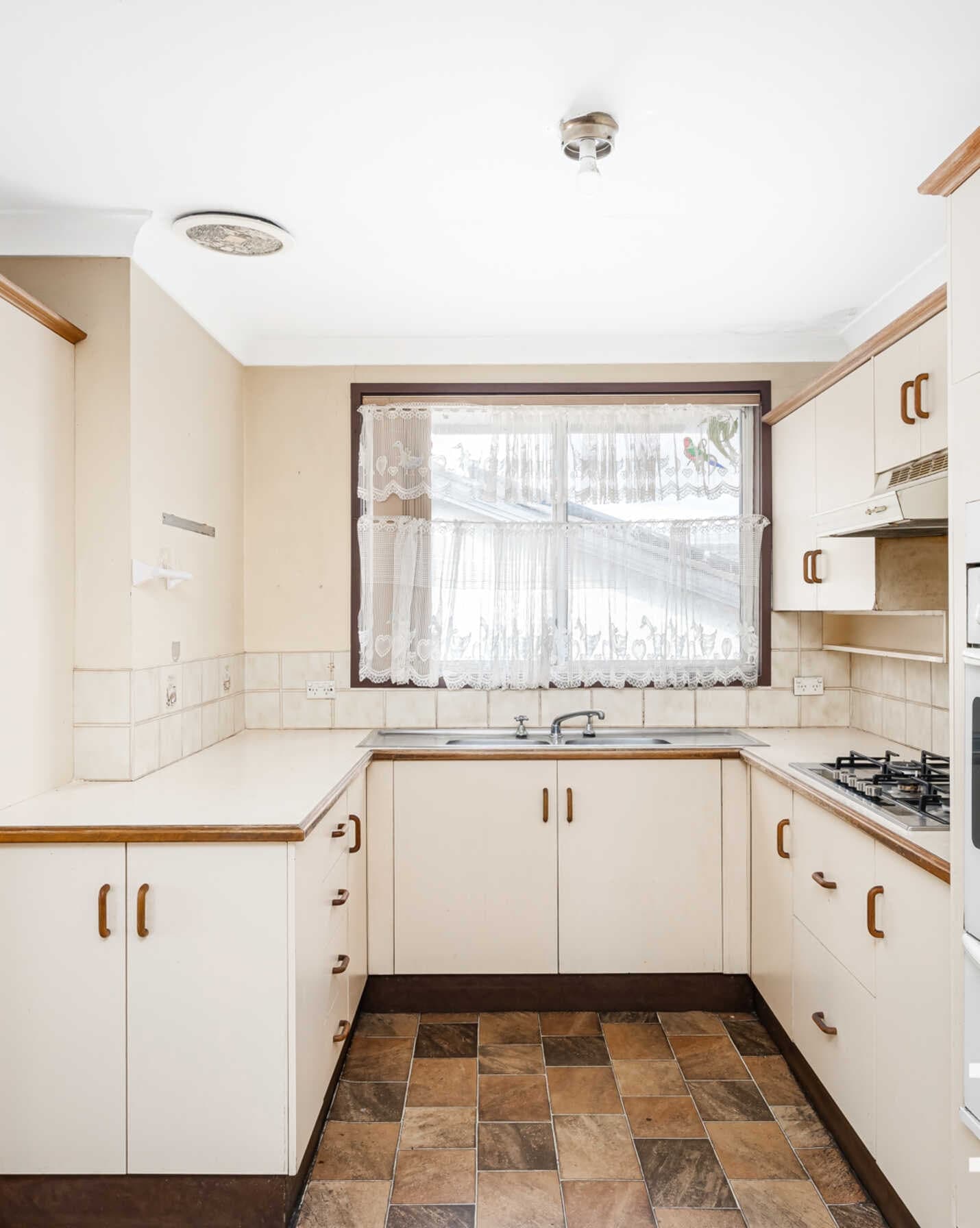 25 Upwey Street Prospect, Prospect - Thumbnail 2