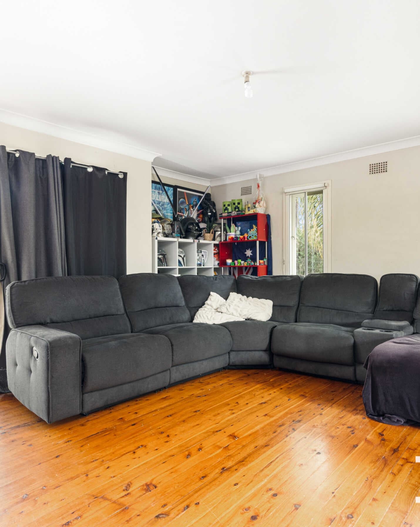 71 Wilkes Crescent Tregear, Tregear - Thumbnail 5