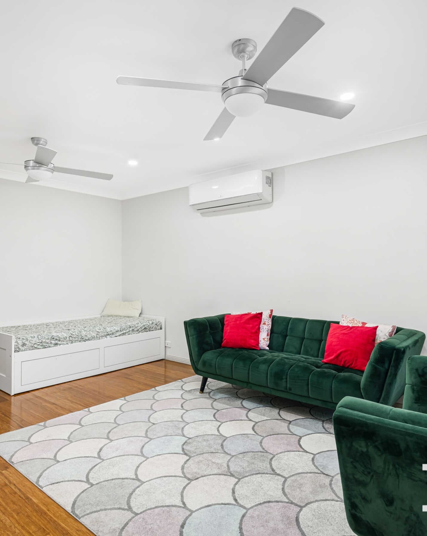 21/113 The Lakes Drive Glenmore Park, Park - Thumbnail 8