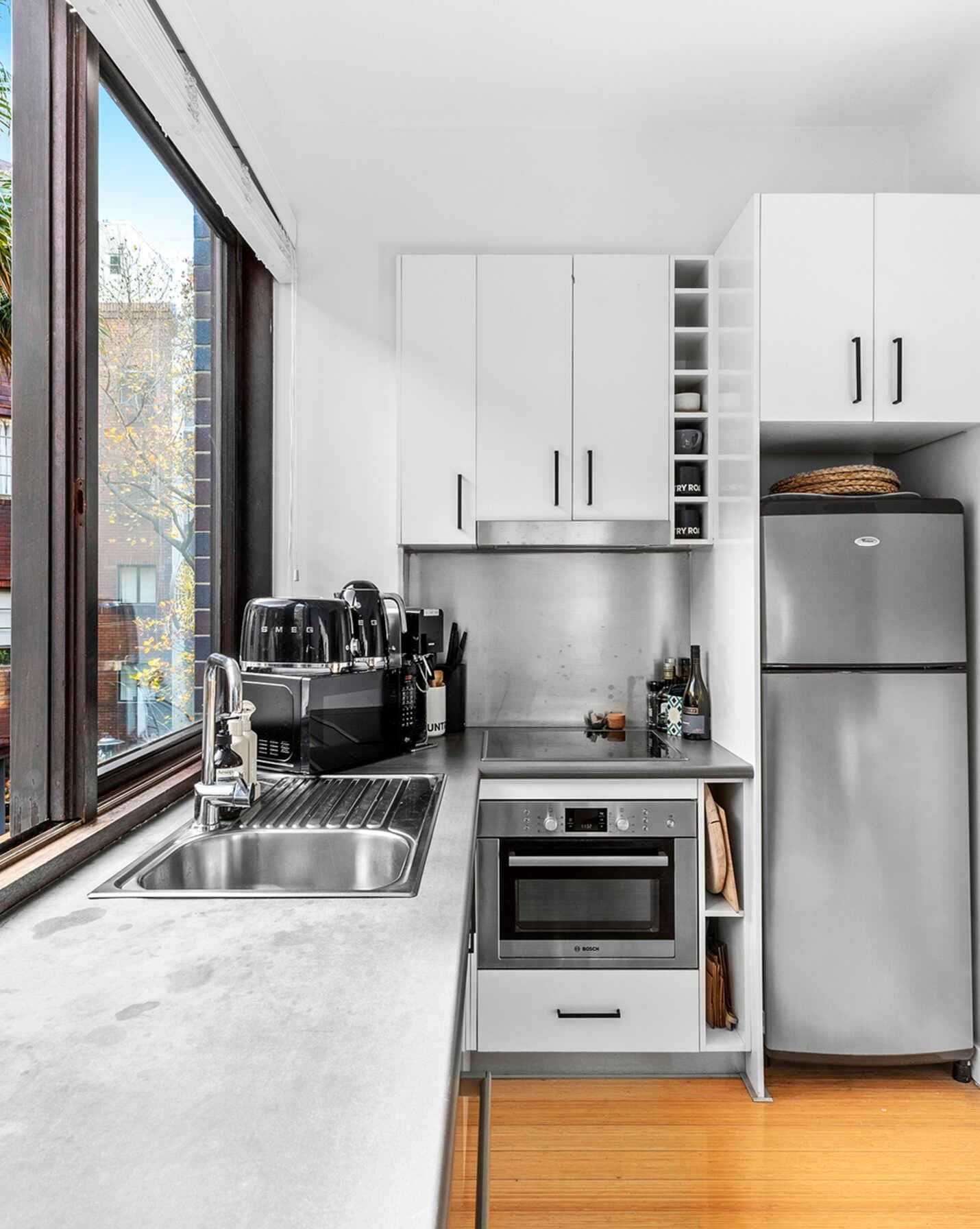 25/18 Springfield Avenue Potts Point, Point - Thumbnail 2