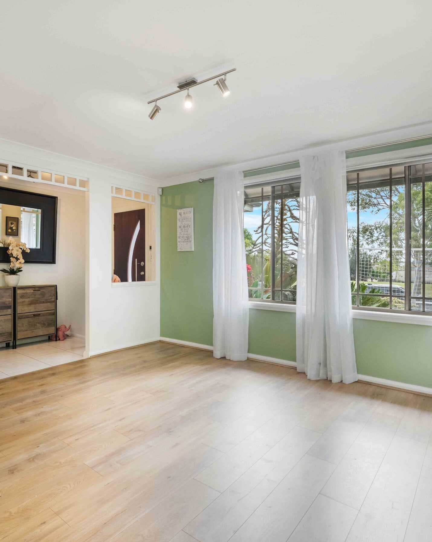 45 Taubman Drive Horningsea Park, Park - Thumbnail 7