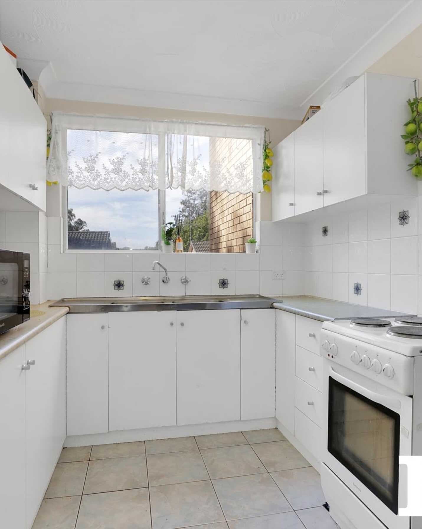 13/54 Park Avenue Kingswood, Kingswood - Thumbnail 2