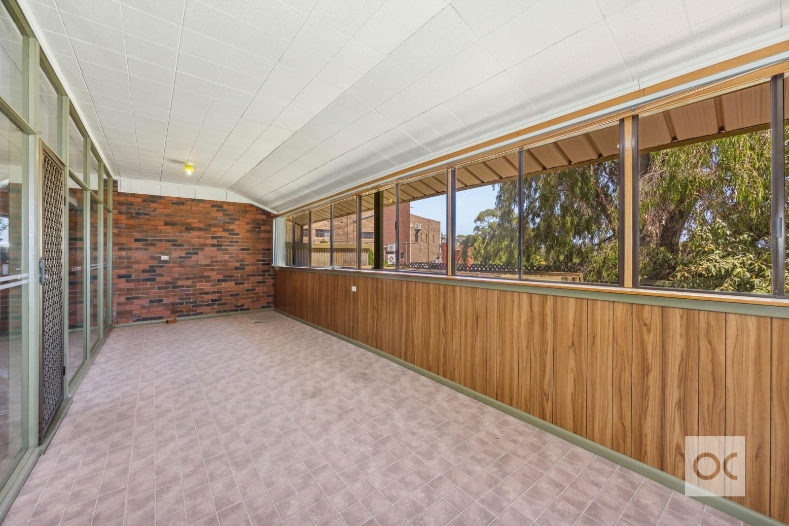 2 Valerie Avenue, Highbury - Thumbnail 7