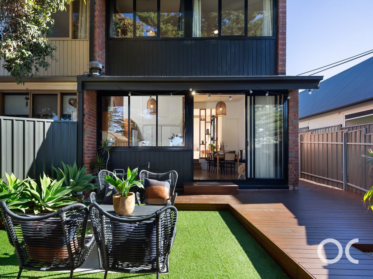 1/255 Military Road, Henley Beach - Image 1