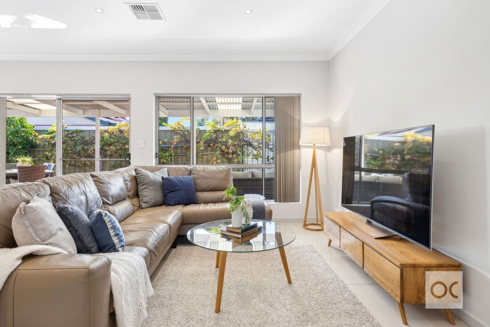 17 St Martins Court, Woodcroft - Thumbnail 5