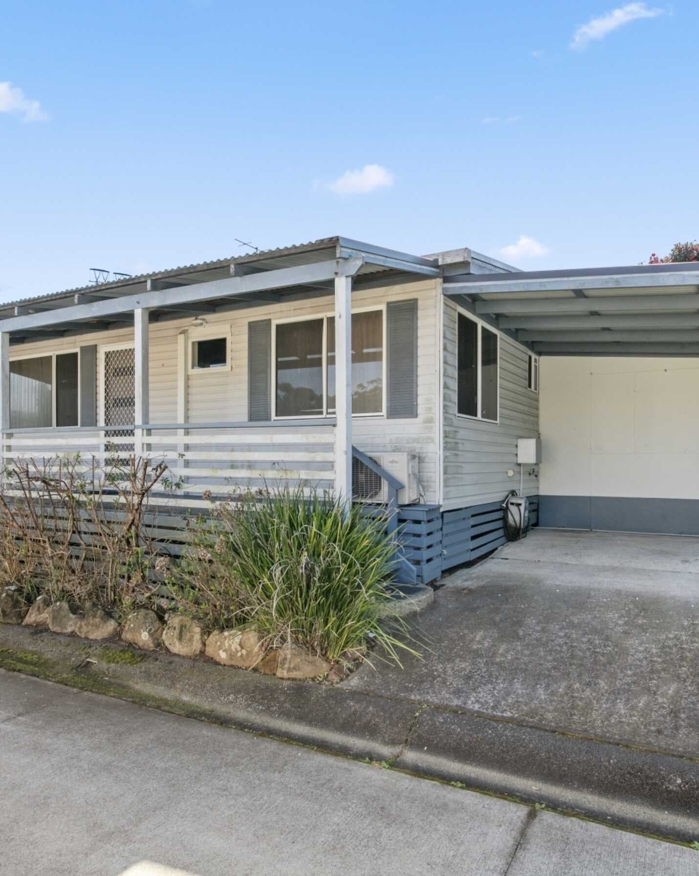 42 James Smith Place Kincumber South, South - Image 1