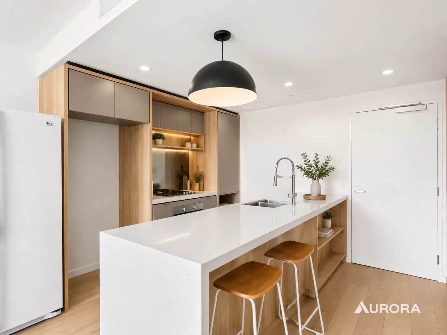 206/17 Deshon Street, Woolloongabba, Woolloongabba - Thumbnail 4