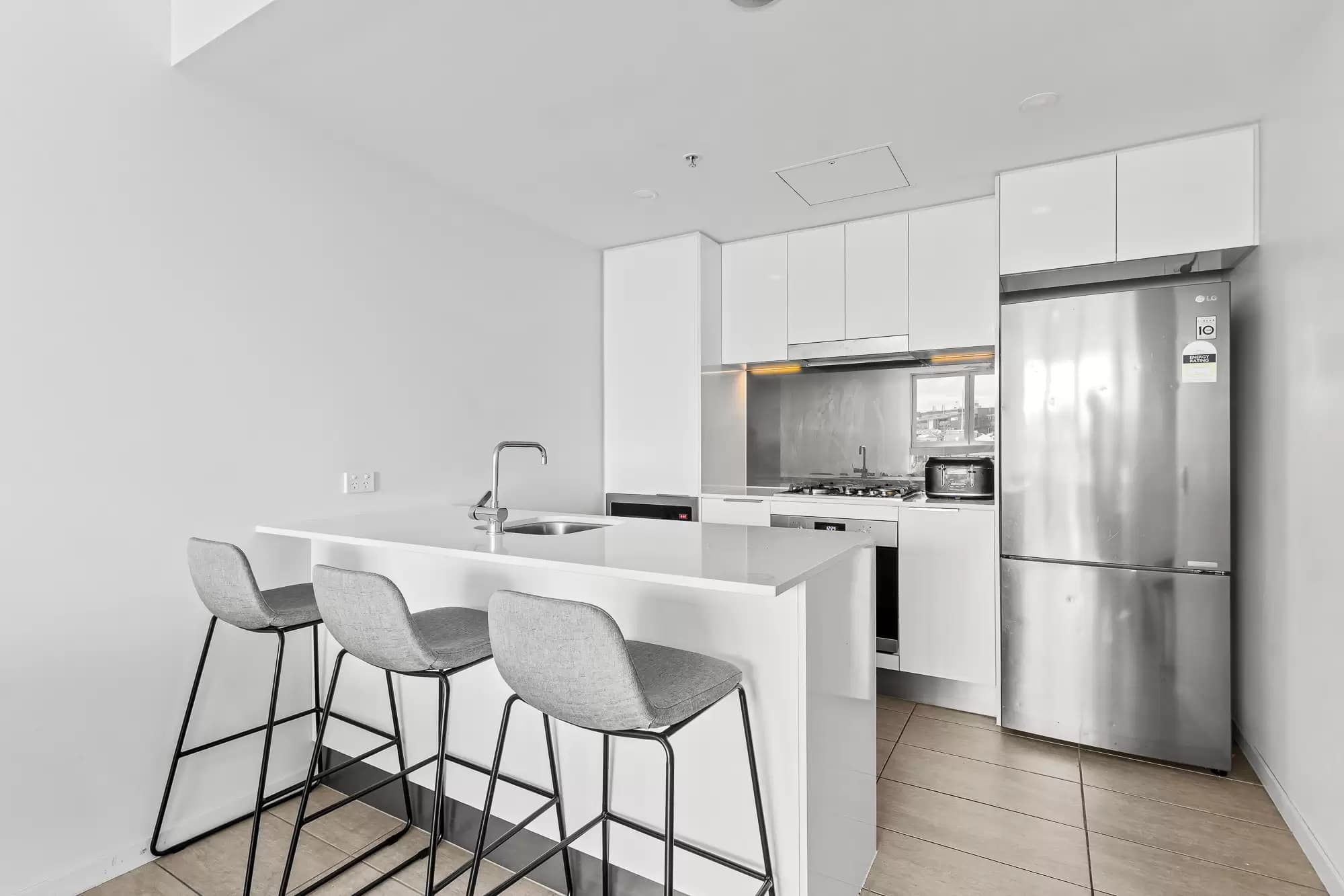 503/977 Ann Street, Fortitude Valley, Fortitude Valley - Thumbnail 3