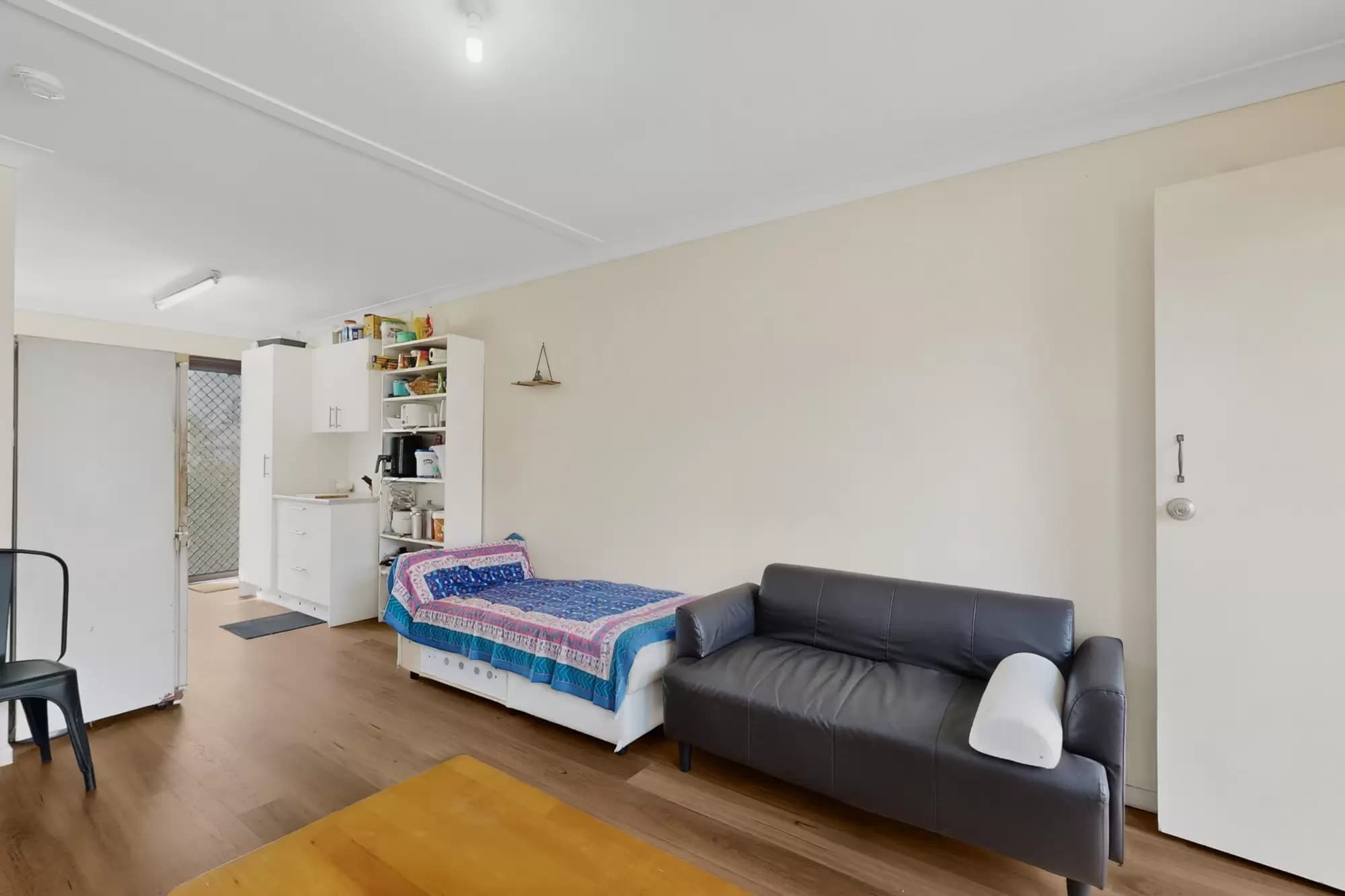 4/10 North Road, Woodridge, Woodridge - Thumbnail 4