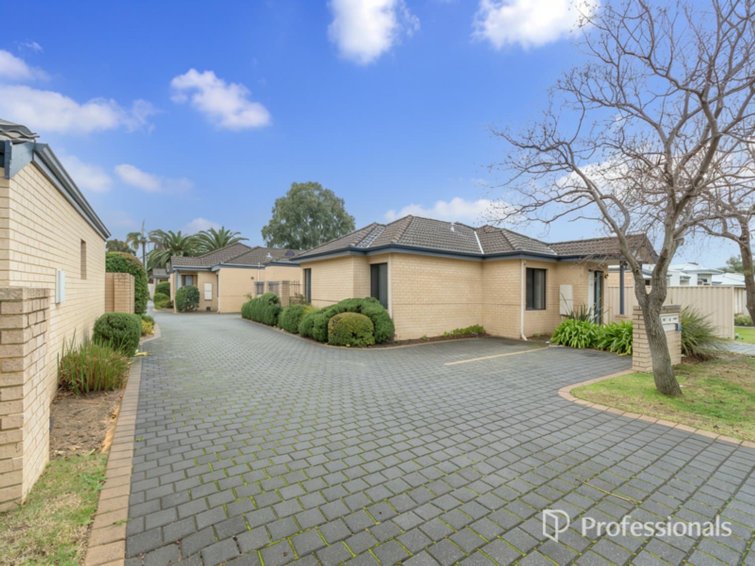 9/44 Grey Street Cannington 6107, Cannington - Image 1