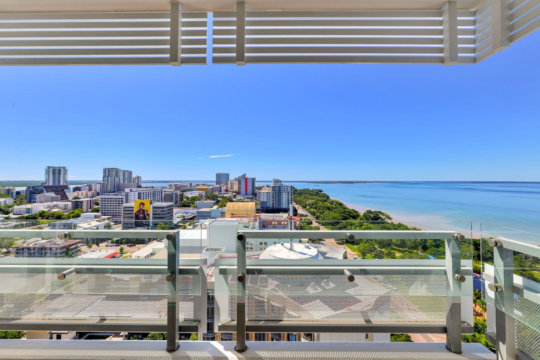 435/130 Esplanade, Darwin City NT 0800, Darwin City - Thumbnail 3