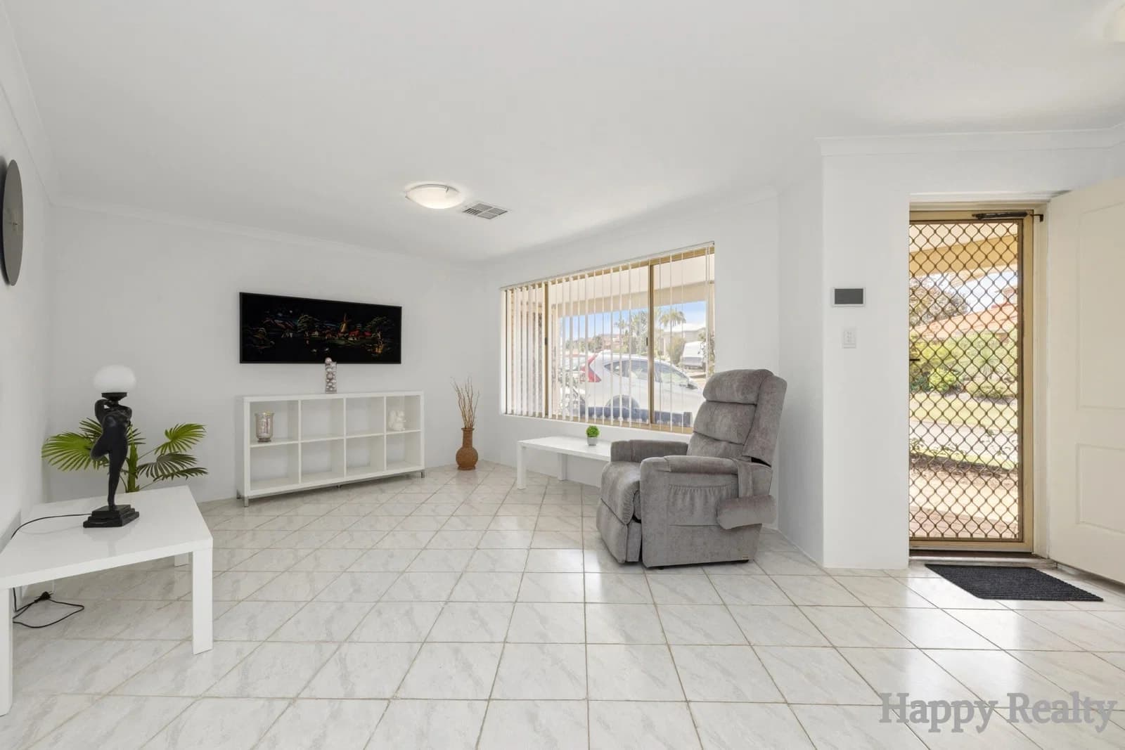79 Spyglass Circle, CANNING VALE WA 6155, Canning Vale - Thumbnail 4