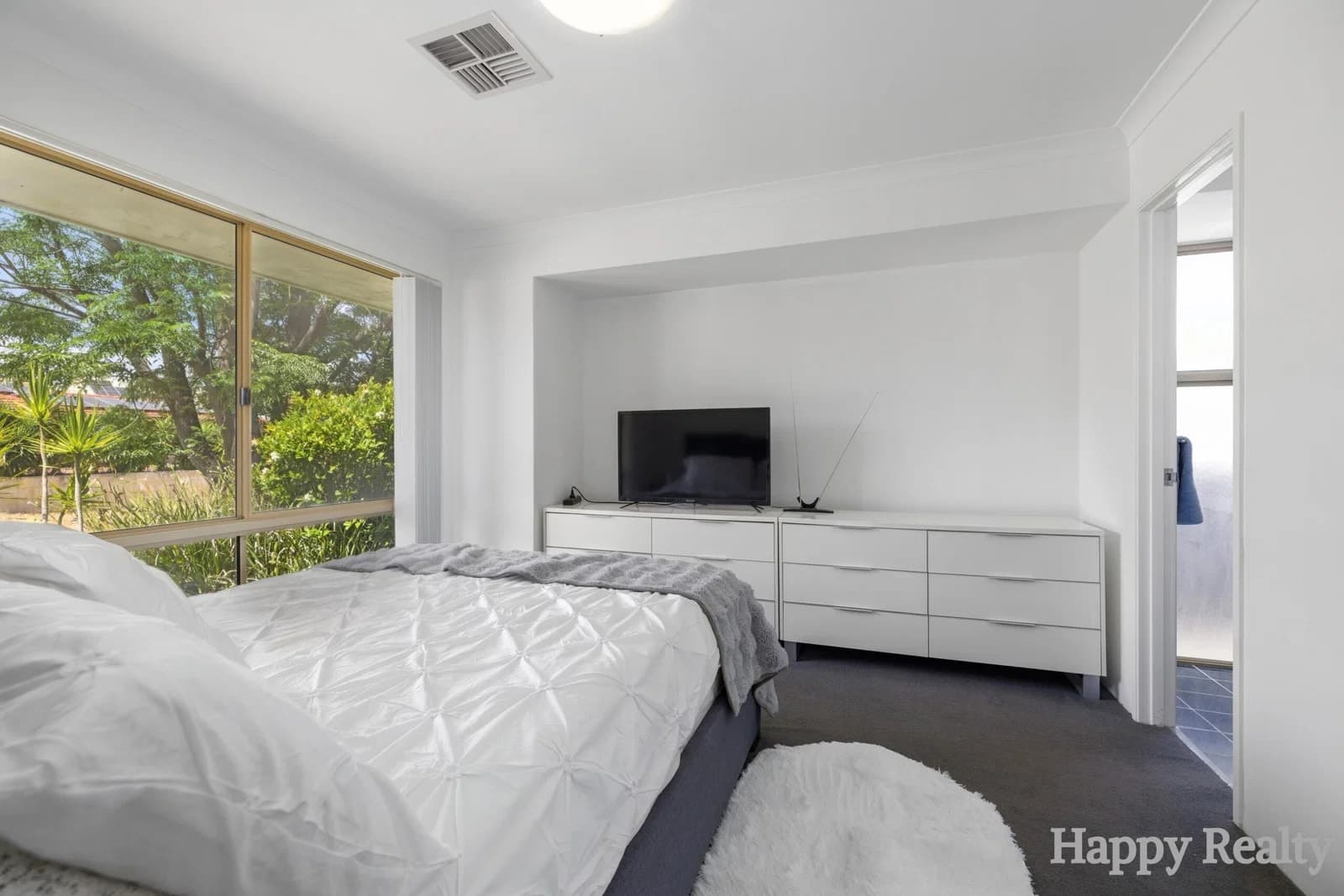 79 Spyglass Circle, CANNING VALE WA 6155, Canning Vale - Thumbnail 7