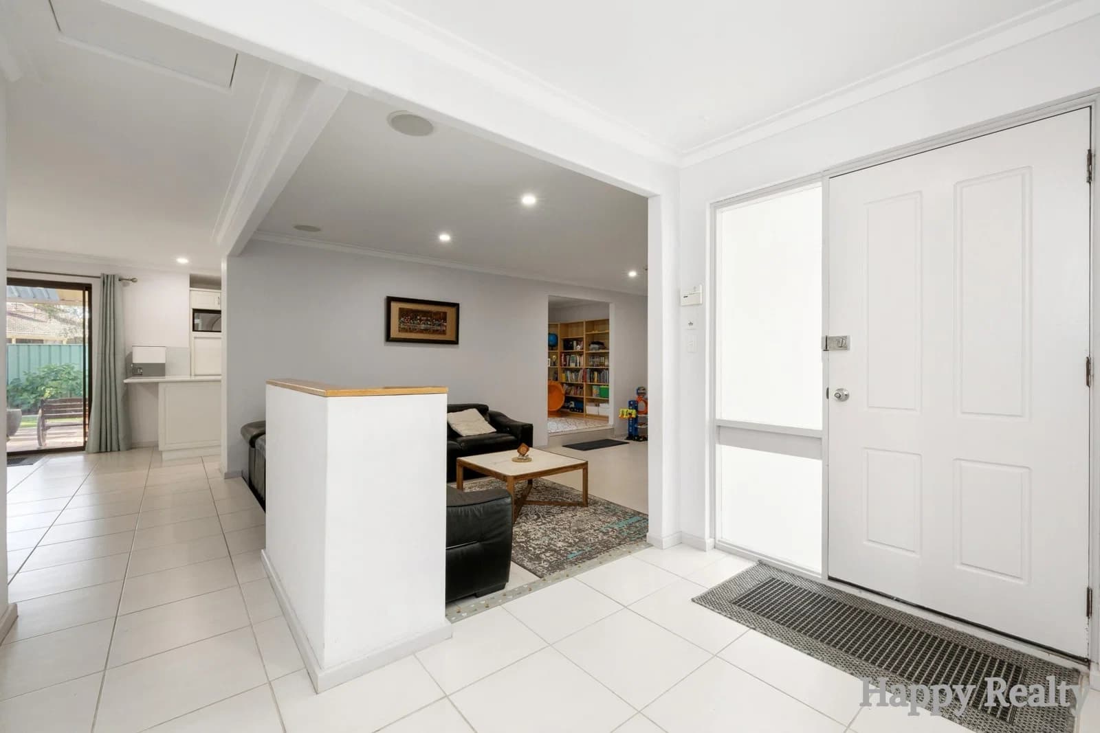 5 Grenadier Drive, THORNLIE WA 6108, Thornlie - Thumbnail 3