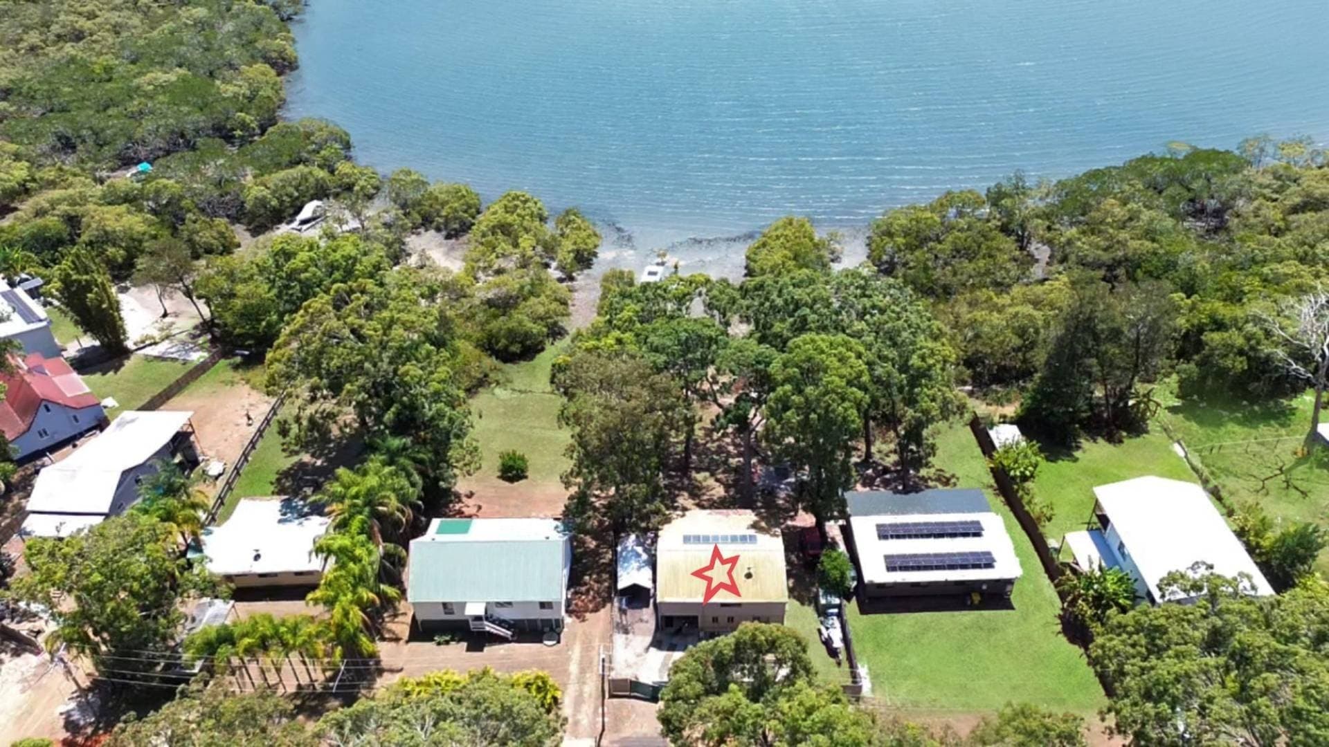 43 Blue Bay Cres, Macleay Island, Macleay Island - Thumbnail 2