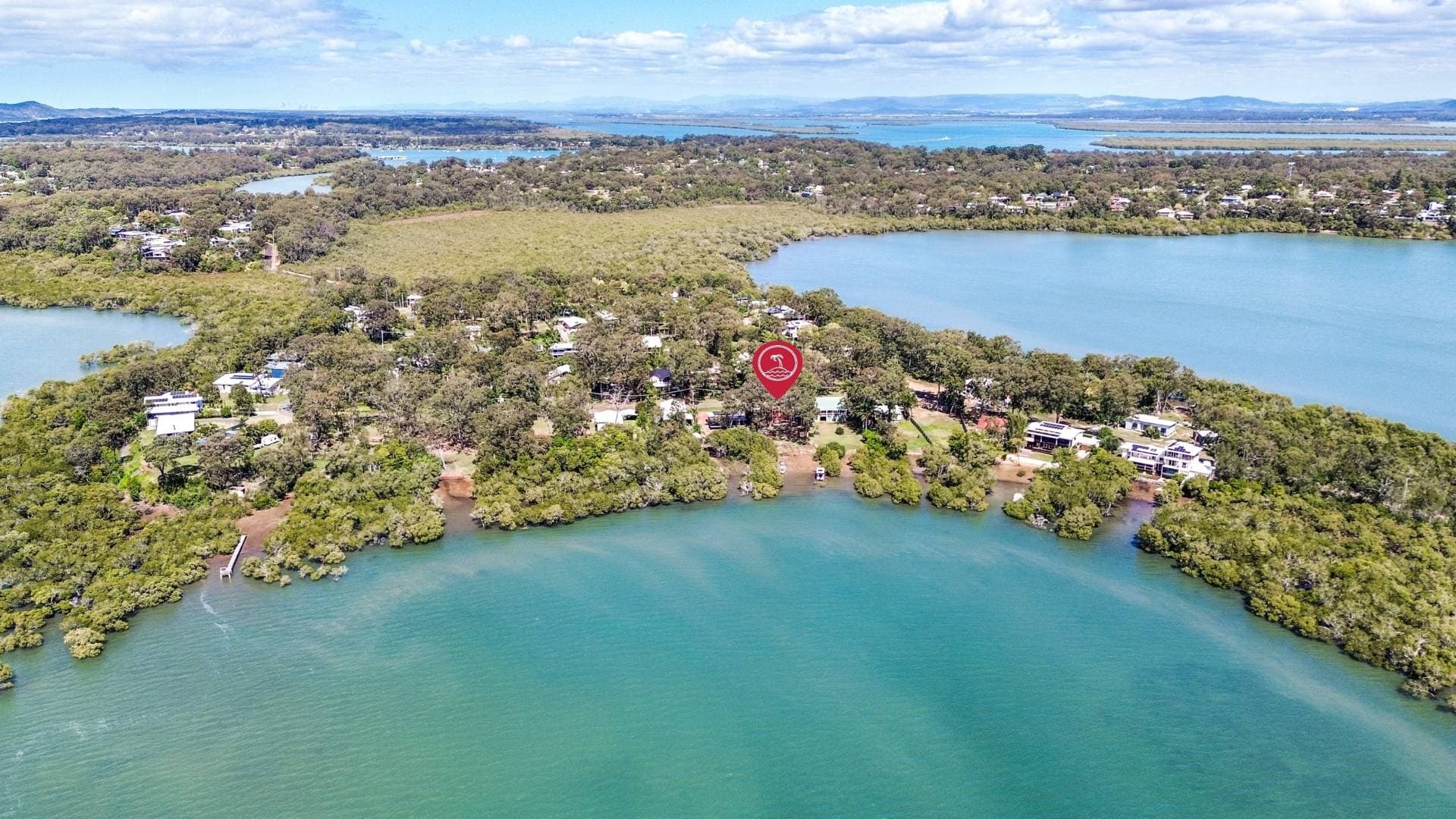 43 Blue Bay Cres, Macleay Island, Macleay Island - Thumbnail 3