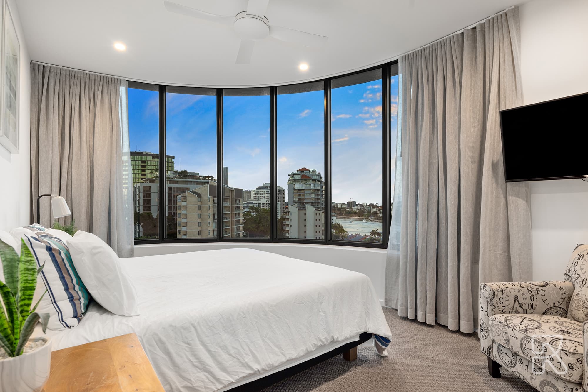 701/20 Castlebar Street, Kangaroo Point - Thumbnail 5