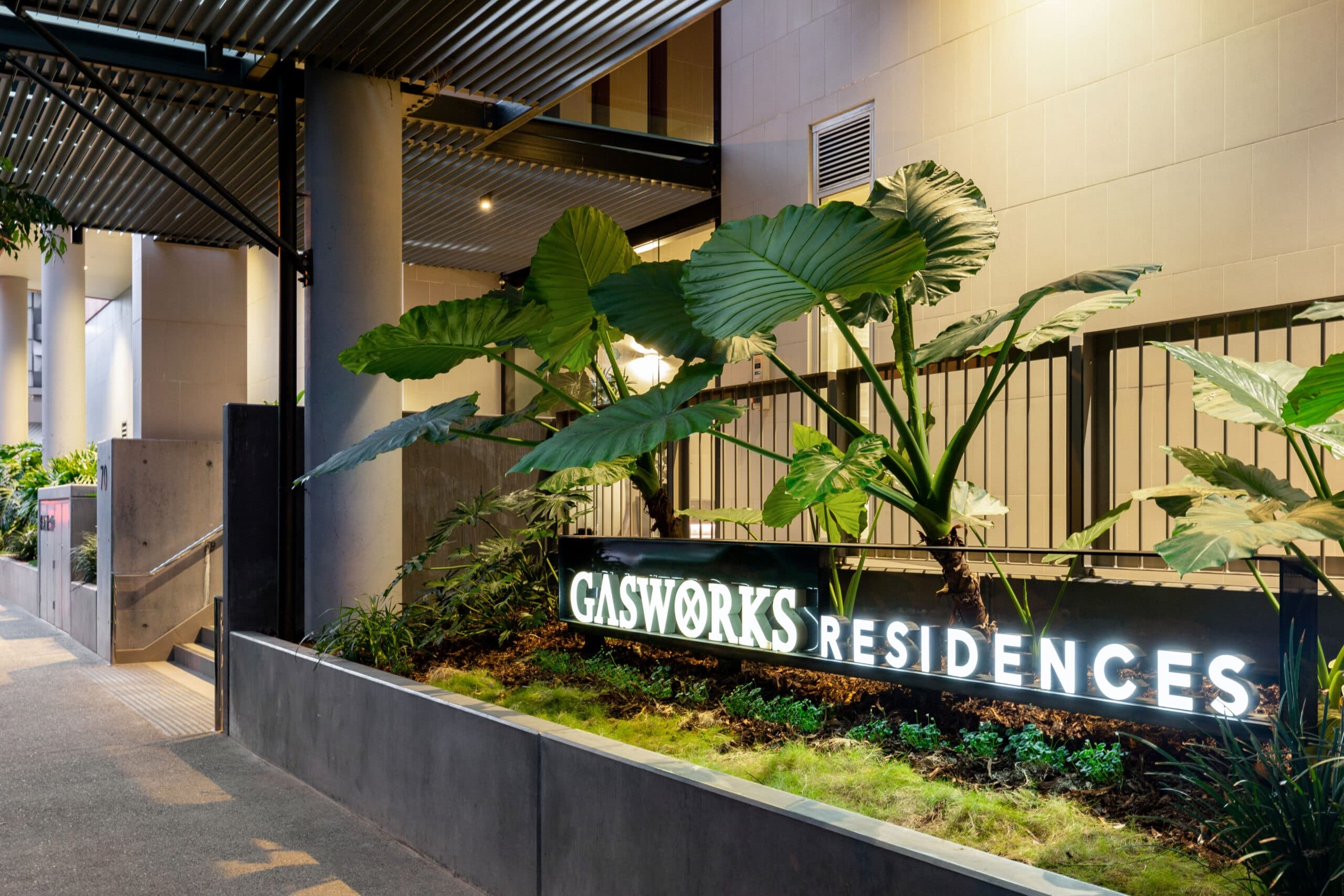 1206/70 Longland Street, Newstead - Thumbnail 5