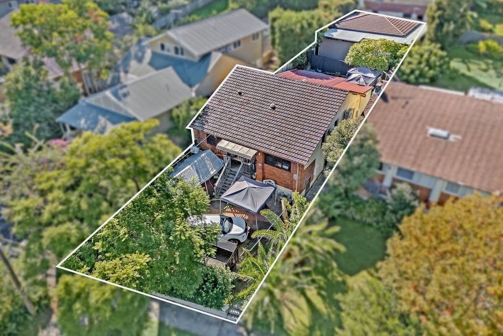 81 & 81A Dalrymple Avenue, Chatswood - Thumbnail 2