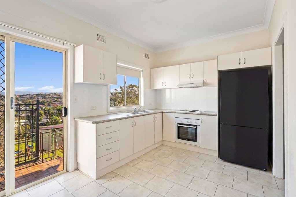 49 Robertson Street, Port Kembla - Thumbnail 3
