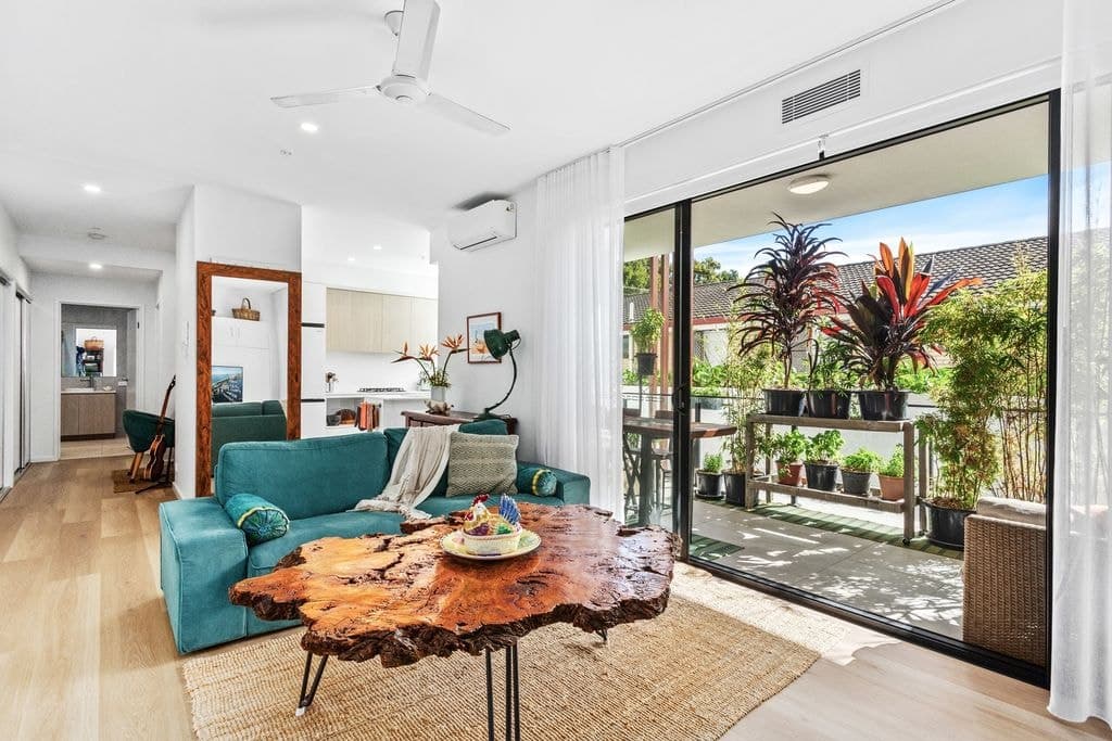 2/1 Brett Street, Tweed Heads - Thumbnail 2