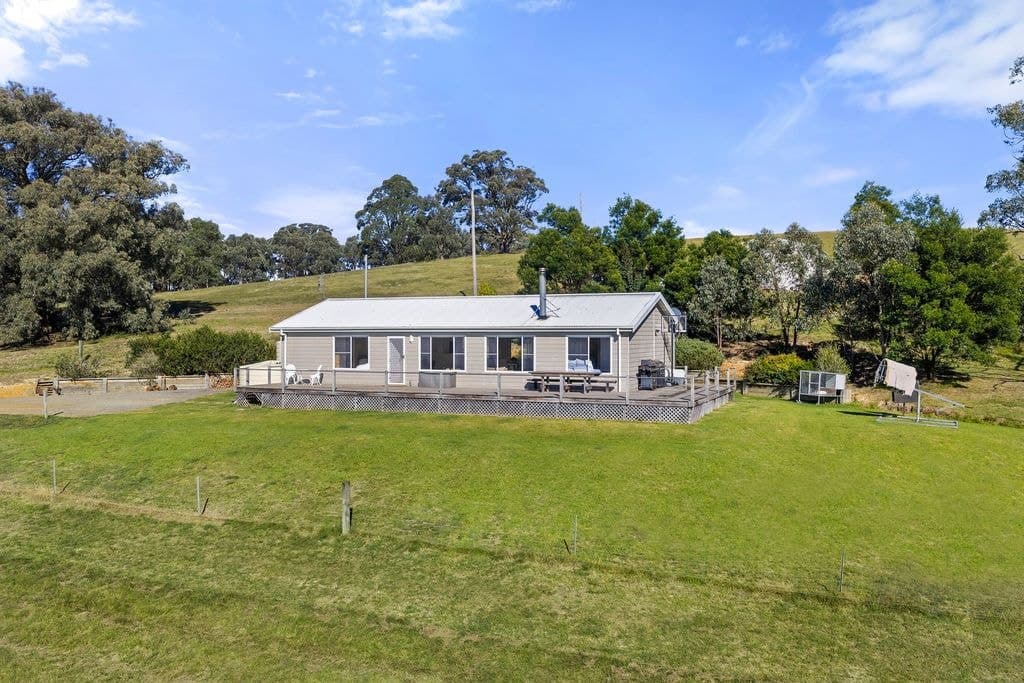 380 Garbutts Road, Wingello - Thumbnail 2