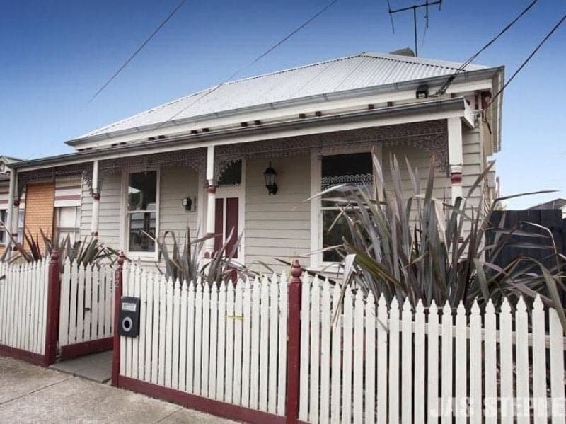 32 Blackwood Street Yarraville VIC, Yarraville - Thumbnail 2