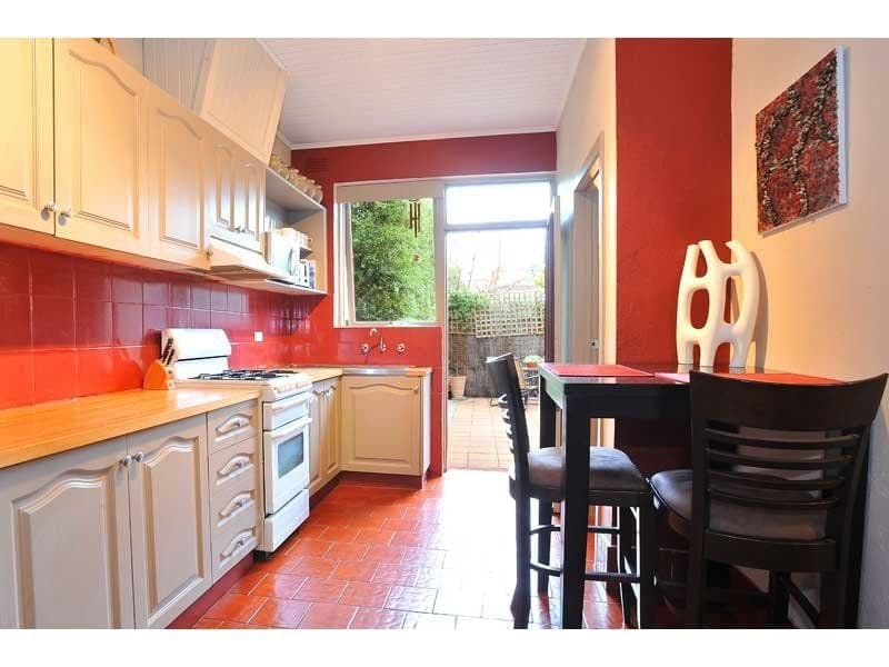 111 Buckley Street SEDDON VIC, Seddon - Thumbnail 3