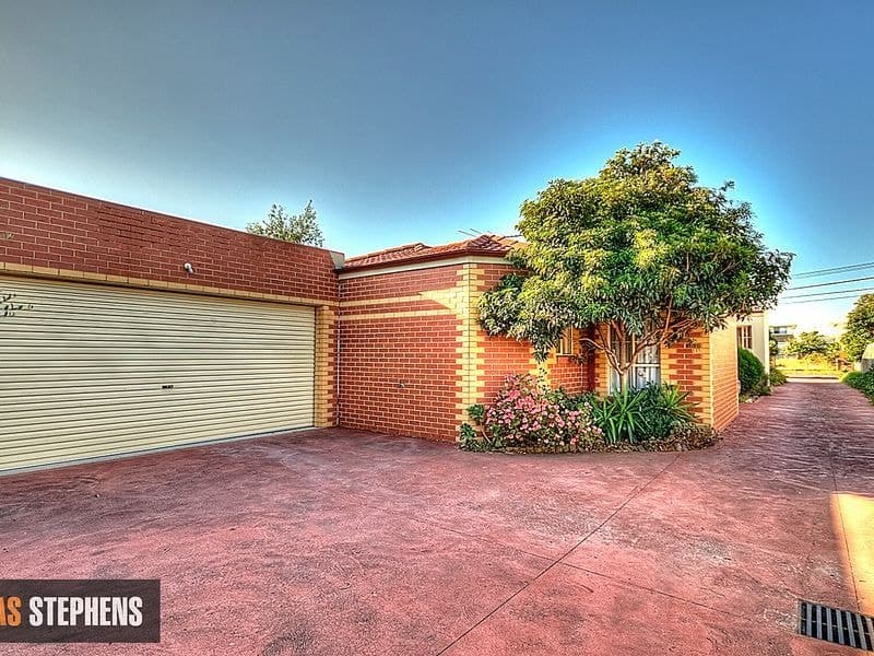 2/9 Cathcart Street Maidstone VIC, Maidstone - Thumbnail 2
