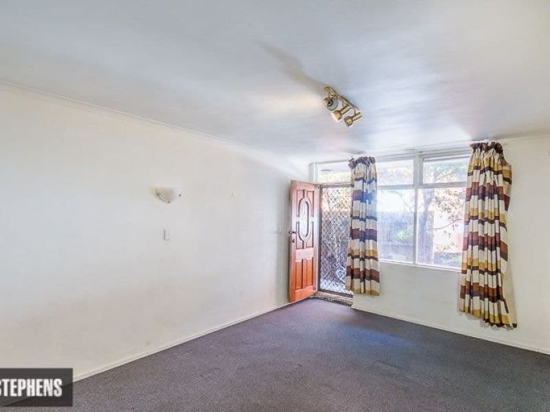 2/38 Hampton Parade WEST FOOTSCRAY VIC, West Footscray - Thumbnail 5