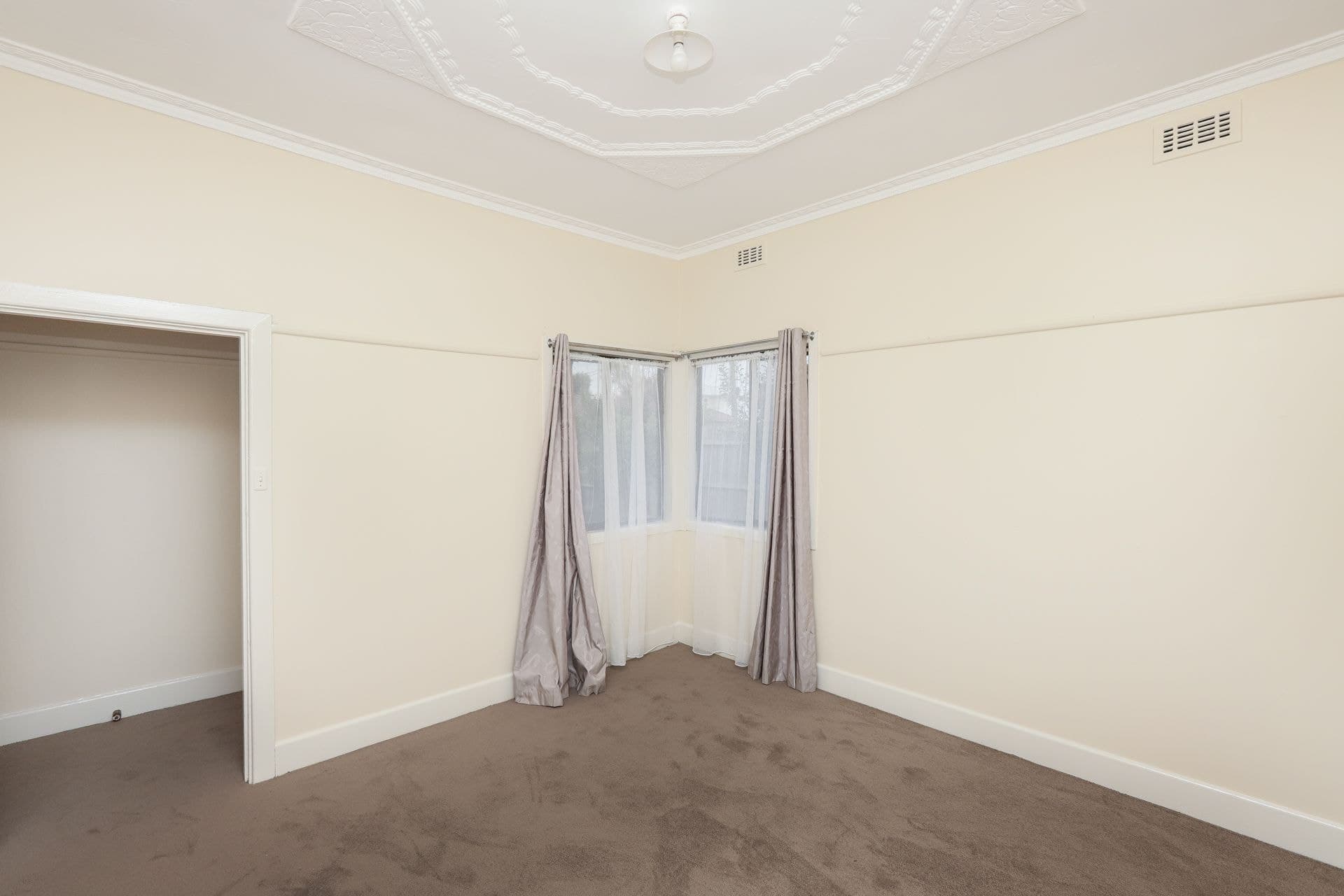 15 Bena Street Yarraville VIC, Yarraville - Thumbnail 3