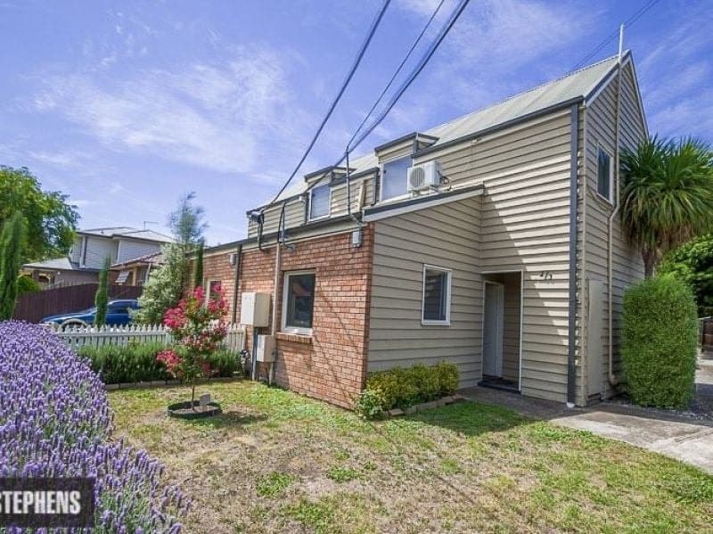 2/3 Waratah Street West Footscray VIC, West Footscray - Thumbnail 2