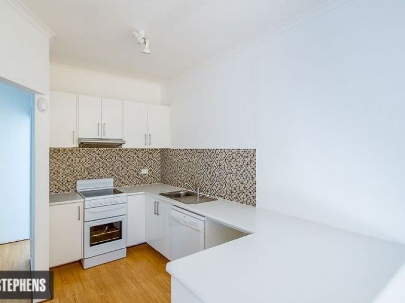 2/3 Waratah Street West Footscray VIC, West Footscray - Thumbnail 3