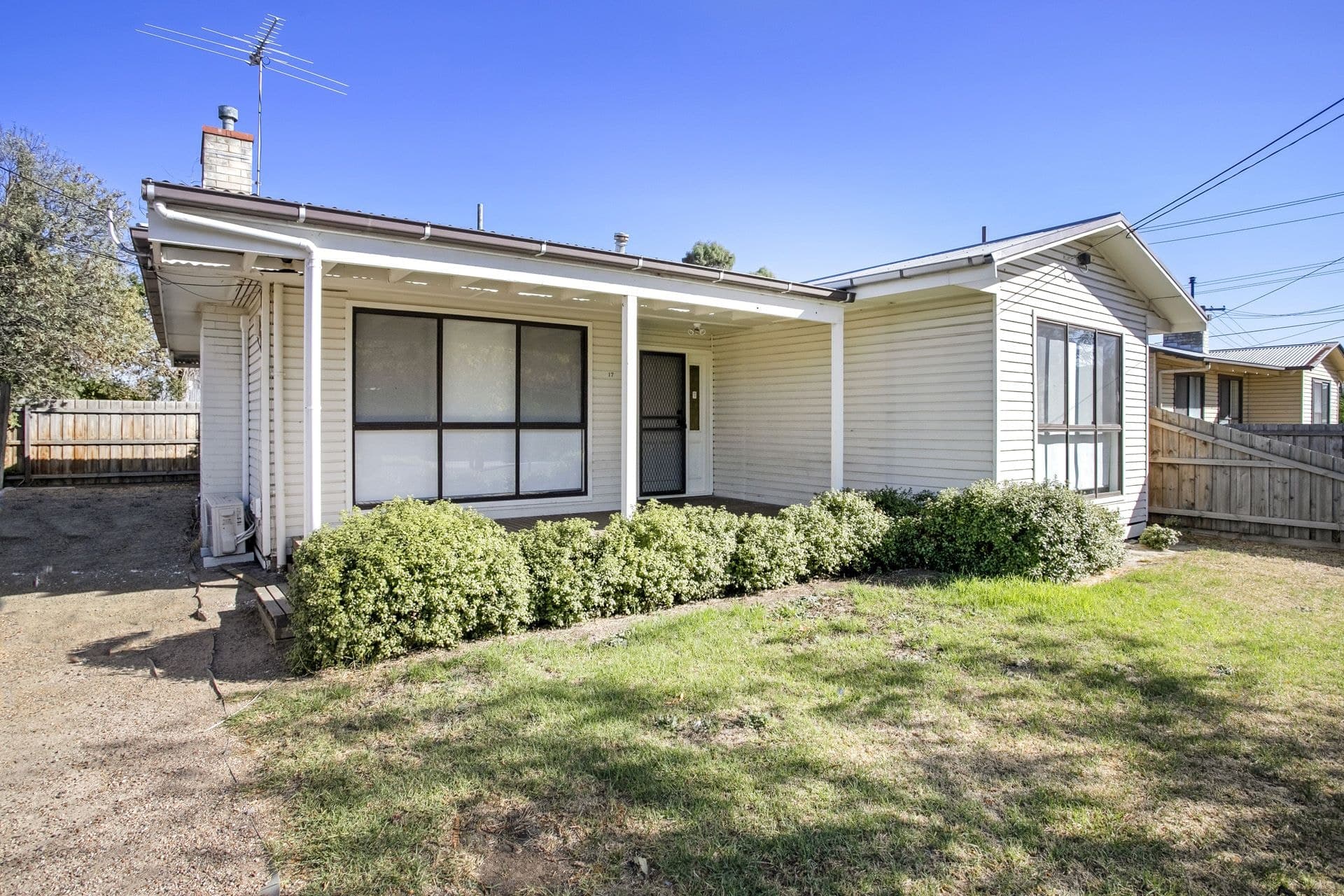 17 Kenneth Street BRAYBROOK VIC, Braybrook - Thumbnail 2