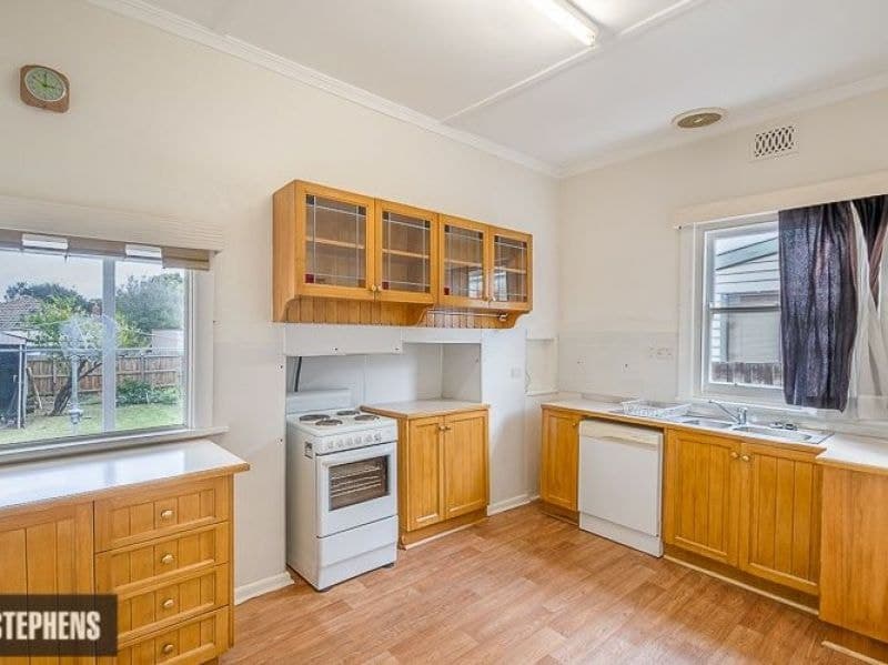 70 Bena Street Yarraville VIC, Yarraville - Thumbnail 3