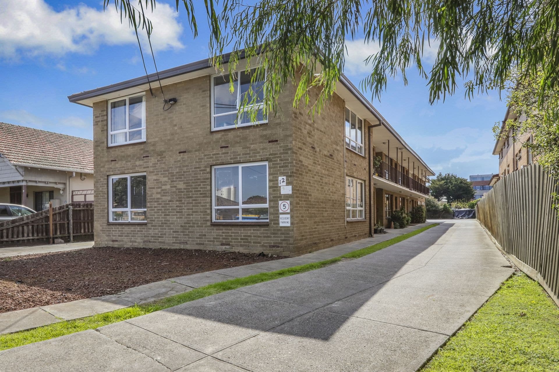 1/12 Carmichael Street West Footscray VIC, West Footscray - Thumbnail 3